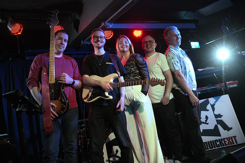 Band-pic Quick Exit band